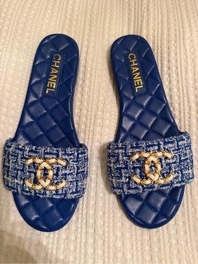 CHANEL Royal Blue Quilted Tweed Slide Sandals with Gold CC Accent